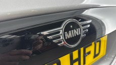 MINI Hatchback 1.5 Cooper Classic Premium 5dr Auto Petrol Hatchback